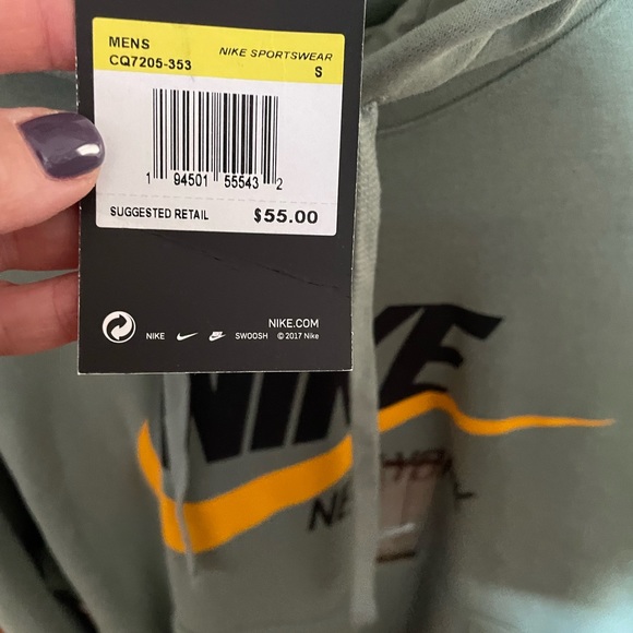 Nike Men’s Hoodie NEW - Picture 2 of 3